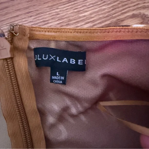 JLUXLABEL TWO PIECE SKIRT SET - Picture 9 of 9